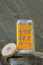 Trinkglas "HOT GIRLS READ BOOKS"