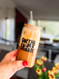 Trinkglas "COFFEE IS MY THERAPY" mit Bambusdeckel und Strohhalm