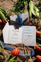 Einladungskarte Hochzeit "Blaue Blüte"